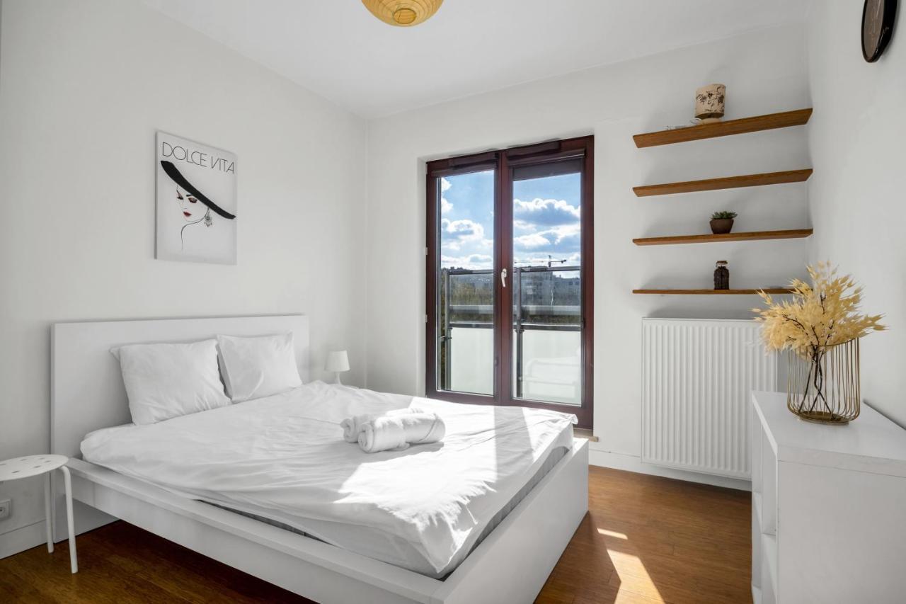 1Br New Apt 20Min Centre Parking วอร์ซอ ภายนอก รูปภาพ